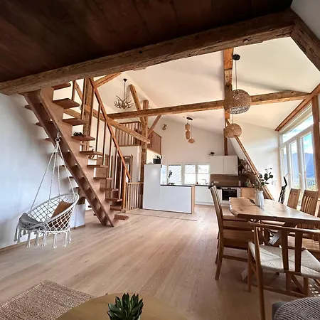 Апартаменты Panoramasuite Alpenhorizont Am Grimming Stainach